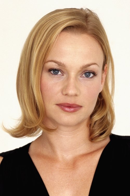Porträt von Samantha Mathis