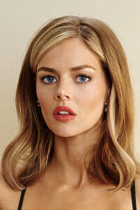 Porträt von Samara Weaving