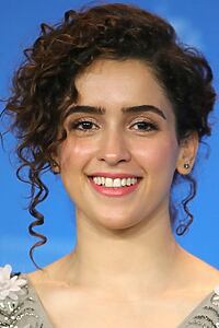 Porträt von Sanya Malhotra