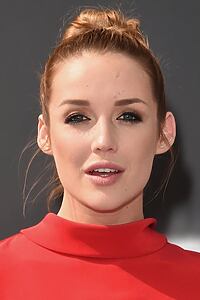 Porträt von Sarah Dumont
