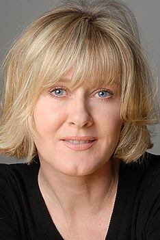 Porträt von Sarah Lancashire