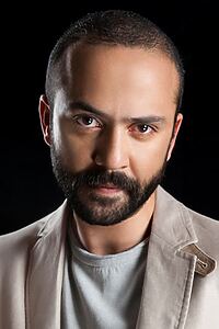 Porträt von Sarp Akkaya