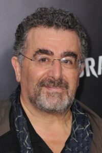 Porträt von Saul Rubinek