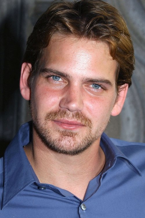 Porträt von Scott Bairstow