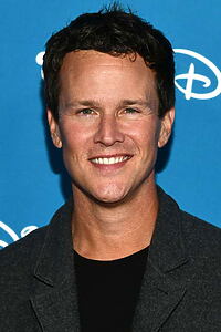 Porträt von Scott Weinger
