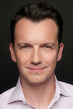 Porträt von Sean Bailey