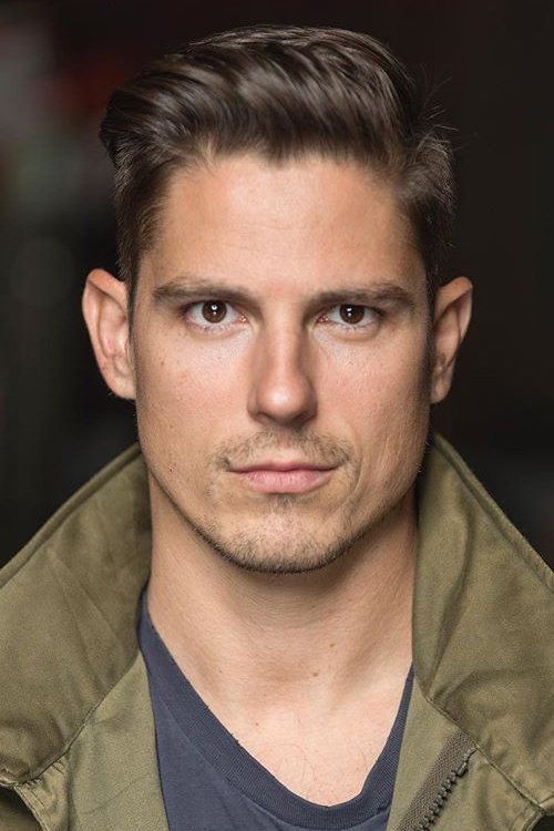 Porträt von Sean Faris