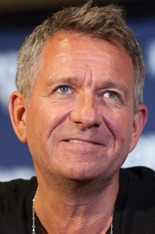 Porträt von Sean Pertwee