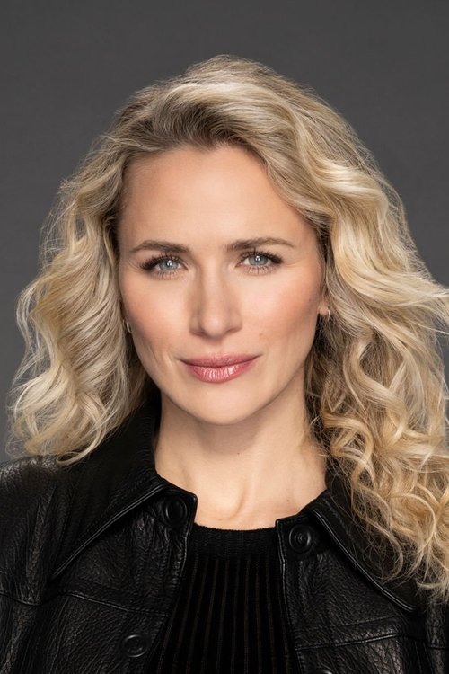 Porträt von Shantel VanSanten
