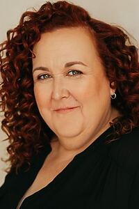 Porträt von Sharron Matthews