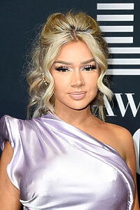 Porträt von Shirin David