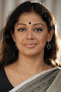 Porträt von Shobana