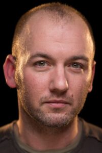 Porträt von Simon Barrett
