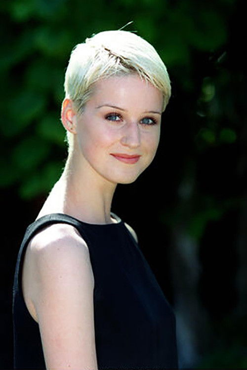 Porträt von Simone Robertson