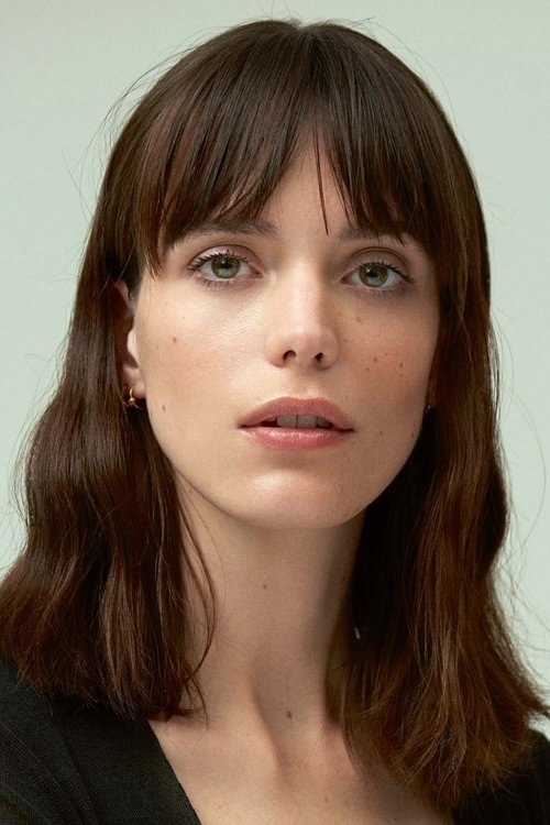 Porträt von Stacy Martin