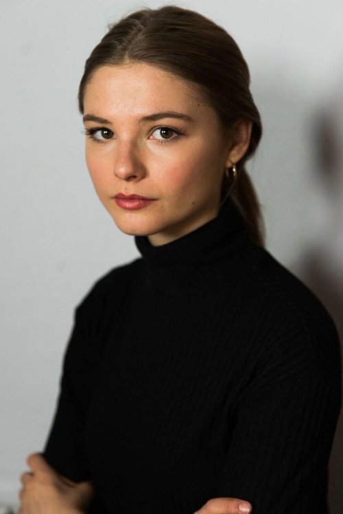 Porträt von Stefanie Scott