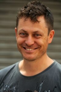 Porträt von Steve Hudson