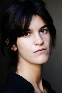 Porträt von Suzanne Lindon