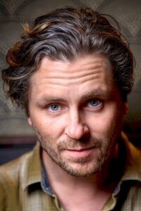 Porträt von Sverrir Gudnason