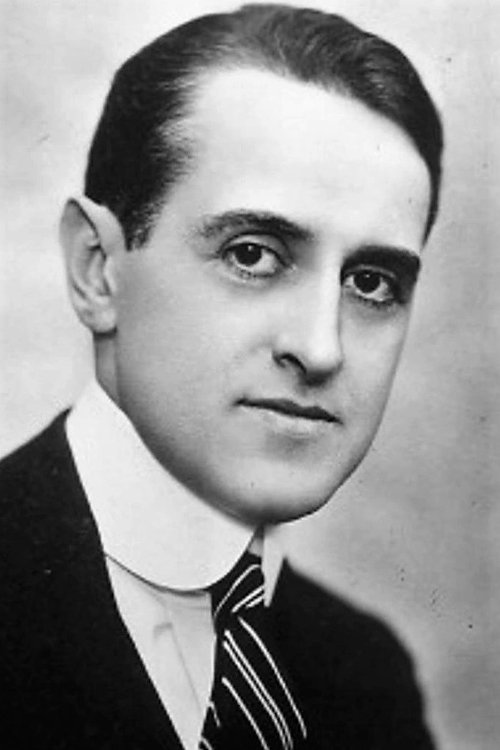 Porträt von Taylor Holmes