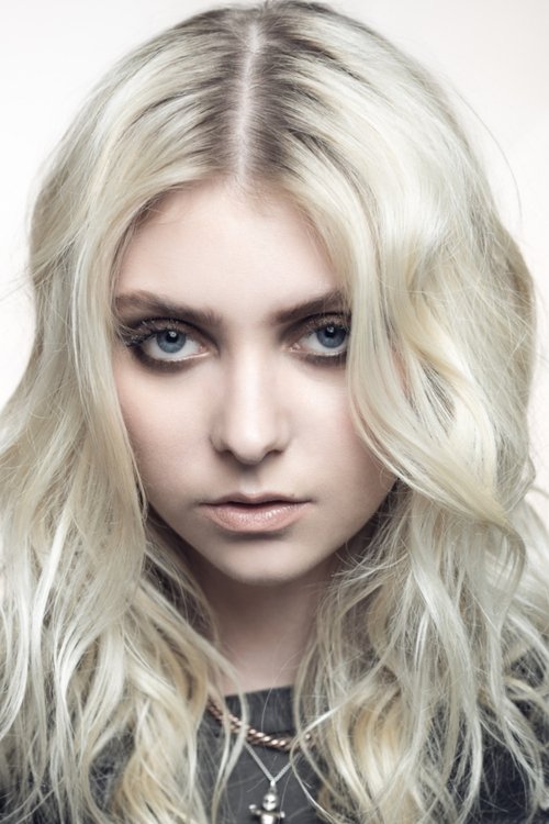 Porträt von Taylor Momsen