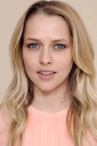 Porträt von Teresa Palmer