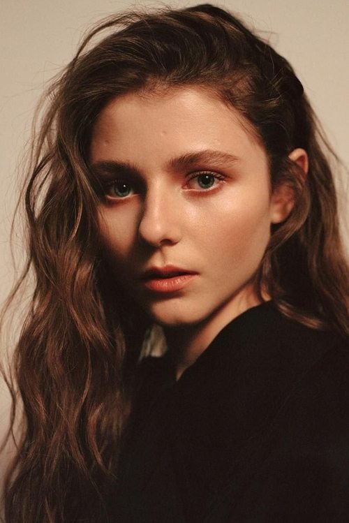 Porträt von Thomasin McKenzie