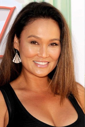 Porträt von Tia Carrere