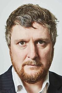 Porträt von Tim Key