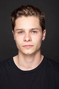 Porträt von Toby Wallace