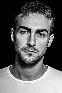 Porträt von Tom Austen