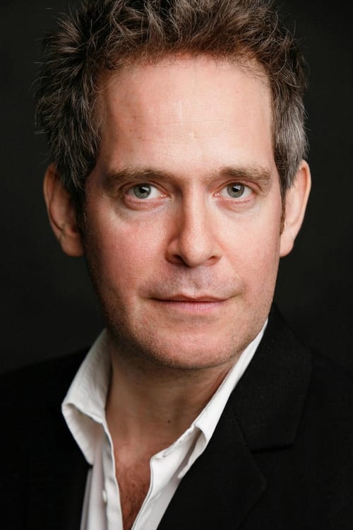 Porträt von Tom Hollander