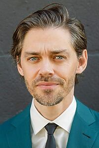 Porträt von Tom Payne