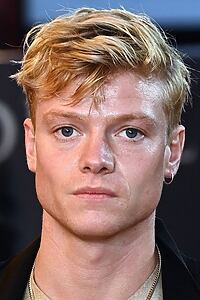 Porträt von Tom Rhys Harries