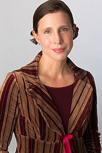 Porträt von Traci Paige Johnson