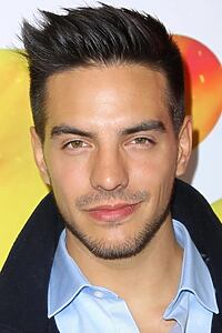 Porträt von Vadhir Derbez