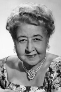 Porträt von Verna Felton
