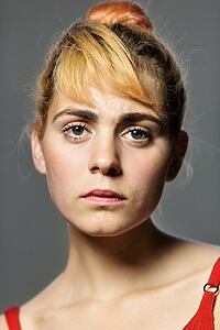 Porträt von Vic Carmen Sonne