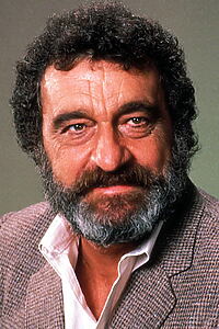 Porträt von Victor French
