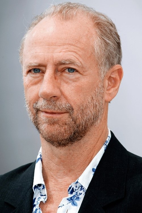 Porträt von Xander Berkeley