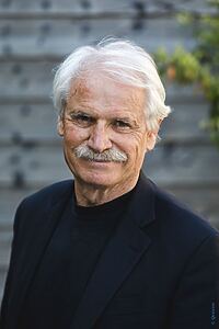 Porträt von Yann Arthus-Bertrand