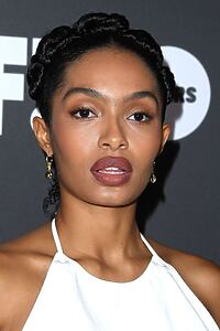 Porträt von Yara Shahidi