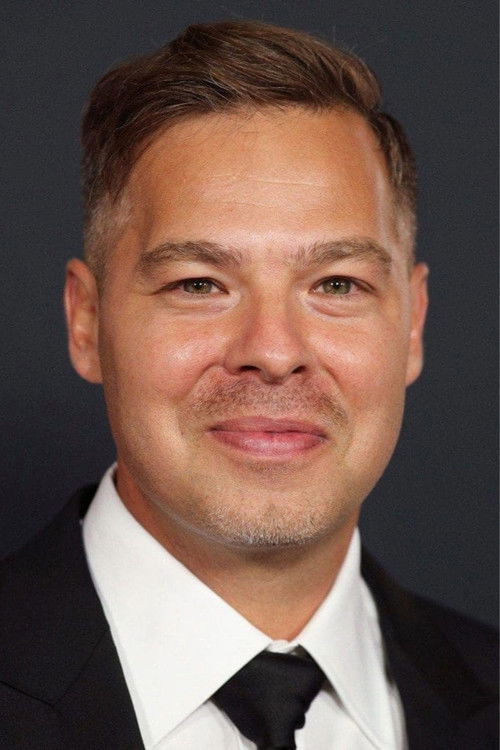 Porträt von Zach Baylin