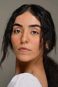 Porträt von Zaynab Alji