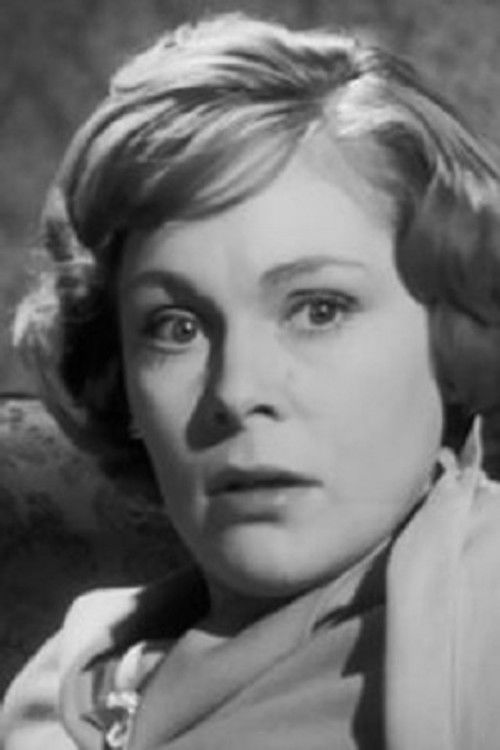 Porträt von Zena Walker