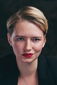 Porträt von Zoë Valks