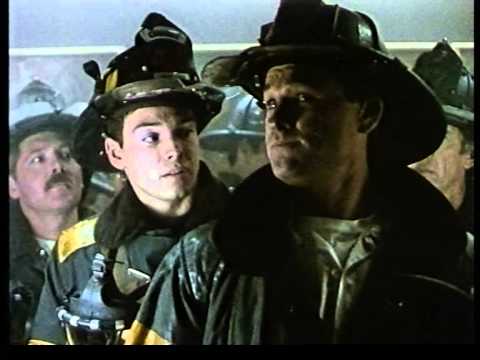 Trailer-Vorschaubild zu Backdraft - Männer, die durchs Feuer gehen
