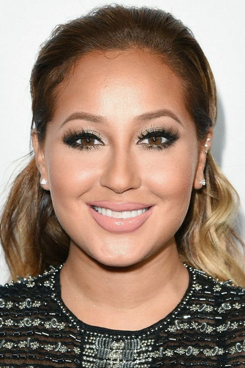 Porträt von Adrienne Bailon-Houghton