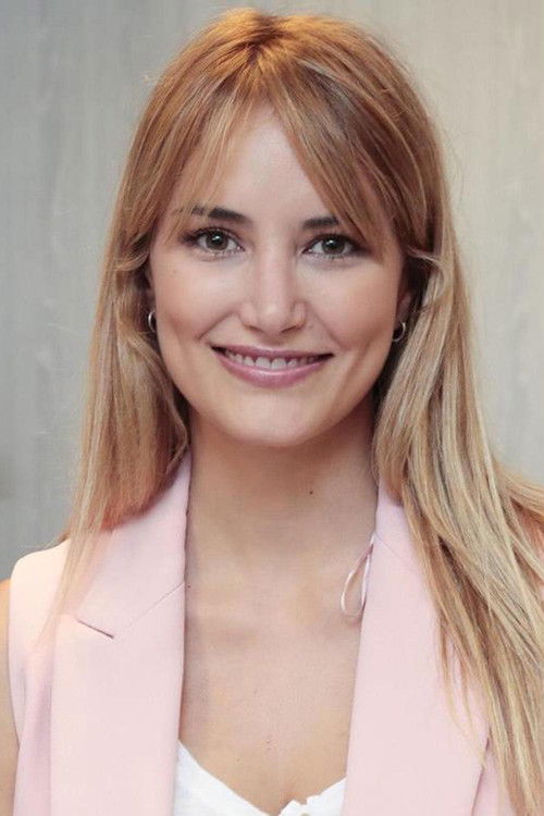 Porträt von Alba Carrillo