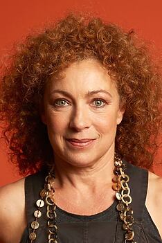 Porträt von Alex Kingston